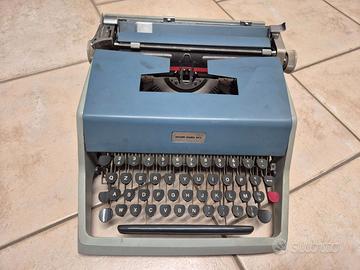 Macchina da scrivere vintage Olivetti Studio 44 L