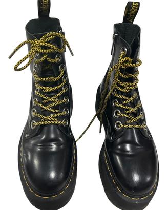 Dr Martens stivali platform Jadon Max in pelle