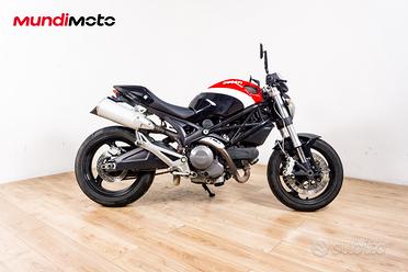DUCATI MONSTER 696 - 2009