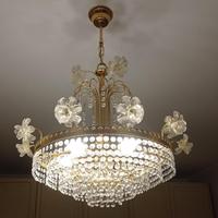 Lampadario con gocce