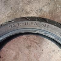 pneumatici per scooter anteriore e posteriore 