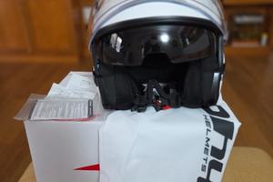 Casco Jet con visierino nuovo mai usato TG. M