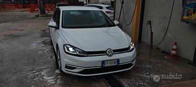Golf 1.6 Executive cambio automatico 