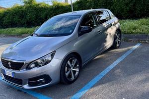 Peugeot 308 || 20195p 1.5 bluehdi Active s&s 130cv