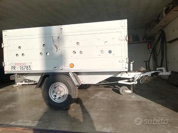 rimorchio per auto