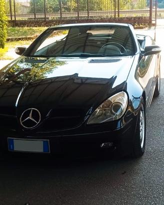 NuOVAMENTE DISPONIBILE Mercedes SLK 200 KOMPRESSOR