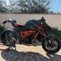 KTM Superduke 1390