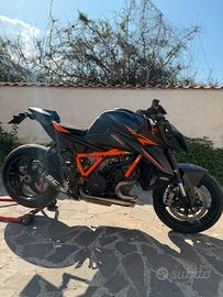 KTM Superduke 1390