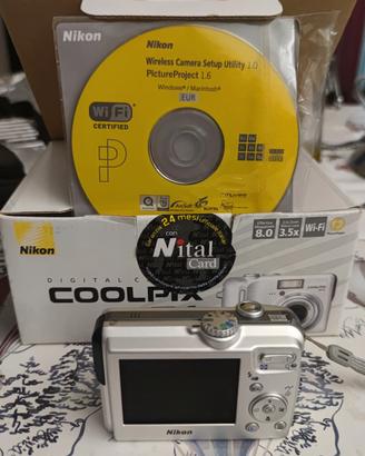 Fotocamera digitale Nikon