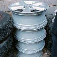 Cerchioni originali Nissan