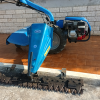 Motocoltivatore falciatrice