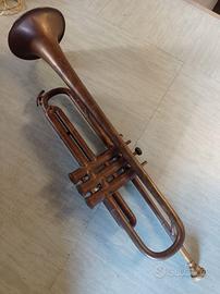 Tromba vintage con logo Napoli