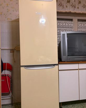 Frigorifero congelatore