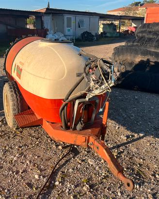 Atomizzatore agro