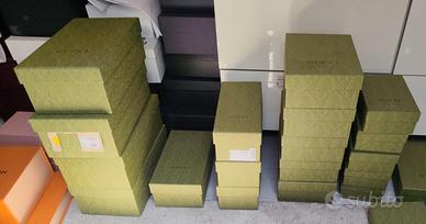 scatola Gucci verde di varie dimensioni 