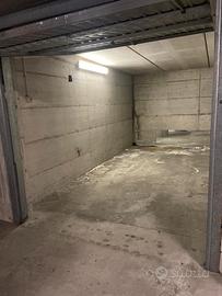 Garage libero subito Paderno Dugnano (MI)