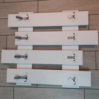 Appendiabiti a parete