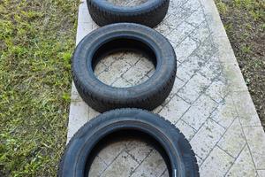 Nr.4 Gomme invernali Pirelli