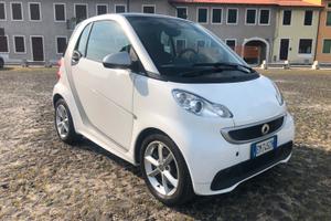 Smart for two con SERVOSTERZO