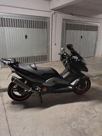 Yamaha t max