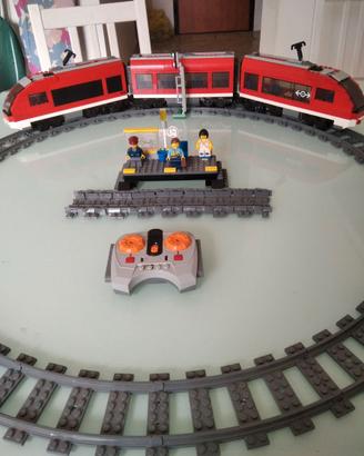 Set lego city/treno 7938 completo con figure