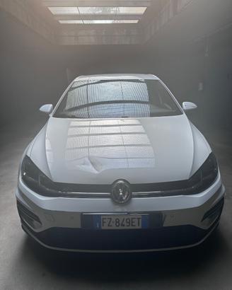 Volkswagen Golf 1.0 TSI 115 CV Sport BlueMot