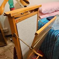 Porta abiti e stira pantaloni