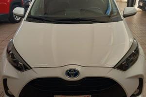 TOYOTA Yaris 1.5 Hybrid 5 porte Active