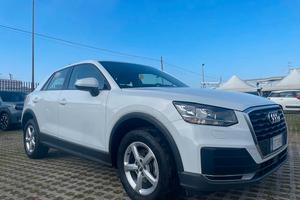 AUDI Q2 S-Tronic 1.6 tdi