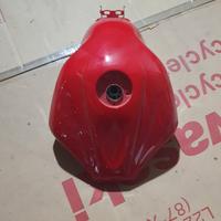 Serbatoio Carburante Yamaha R6 Rosso Usato