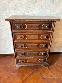Cassettiera