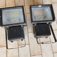 Illuminazione esterna, Coppia di fari agli Ioduri