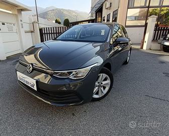 VOLKSWAGEN Golf 1.0 eTSI EVO DSG Life