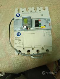 Interruttore BTicino Megatiker T724B250D
