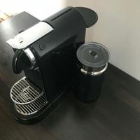 Machina Caffe Nespresso -DeLonghi Citiz&Milk