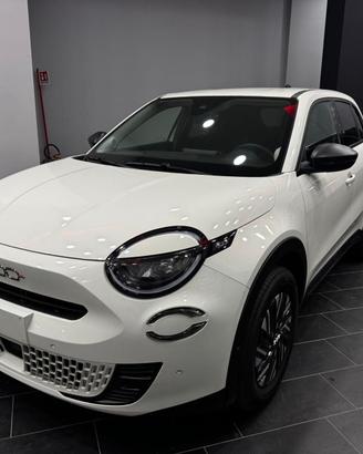 Fiat 600 Hybrid 100 CV DCT MHEV