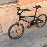 Bicicletta BMX