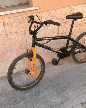 Bicicletta BMX