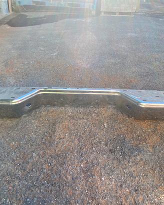 Paraurti posteriore nissan navara 2003