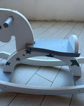 Cavallo a dondolo LaBebe