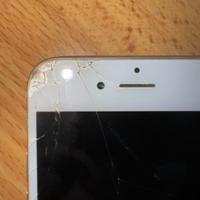 iPhone 6 funzionante (vetro spaccato)