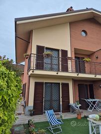 Villetta bifamiliare