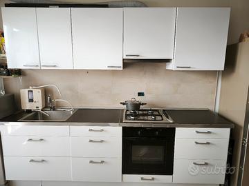 cucina lineare 