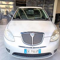 LANCIA Ypsilon 1.2 69 CV Unyca