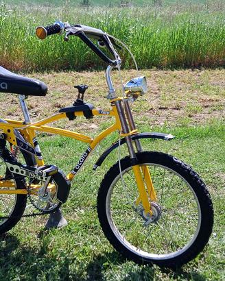 Atala Hop saltafossi