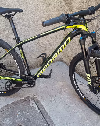 MTB DA 29 MARCA MEGAMO FACTORY CARBONIO