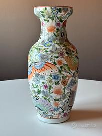 Vaso orientale in porcellana