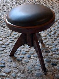 Sgabello vintage per pianoforte