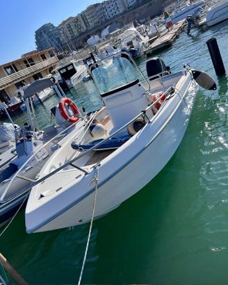 Barca windy Conero 2004+ motore Mercury 40 cv 2013