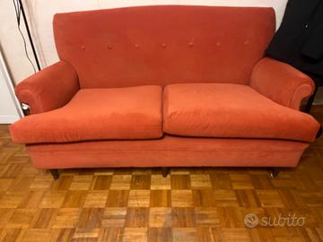 Divano rosso